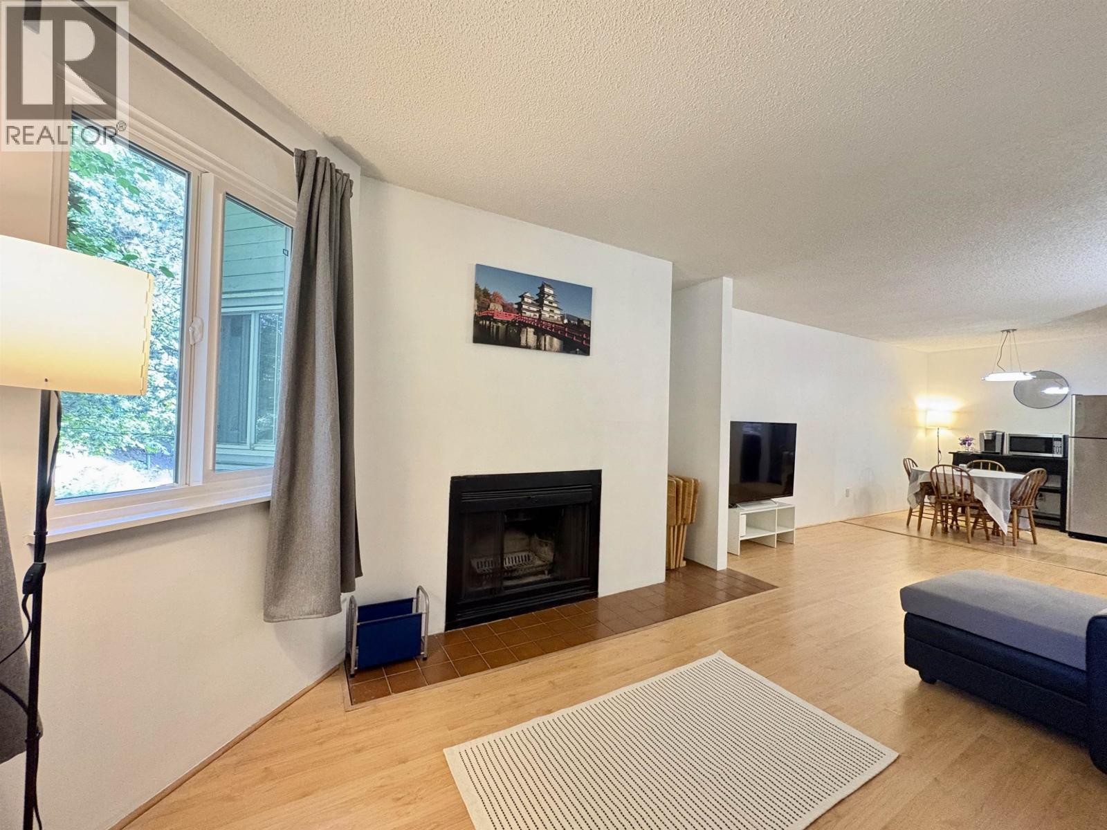 2 Bed, 1 Bath Apartment for Sale in Burnaby – 312 9880 MANCHESTER DRIVE, Burnaby – MLS# R3149585 - Image 7
