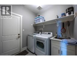 4pc Bathroom - 9 Pursel Street, Waterford, ON N0E1Y0 Photo 9