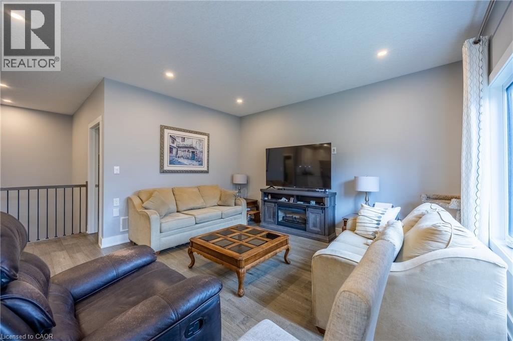9 PURSEL Street - 14