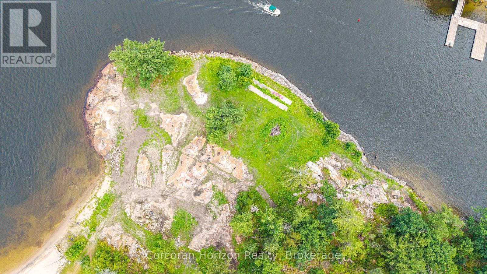 16 ISLAND 810/ROYAL ISLAND, Georgian Bay (Baxter) — photo 5