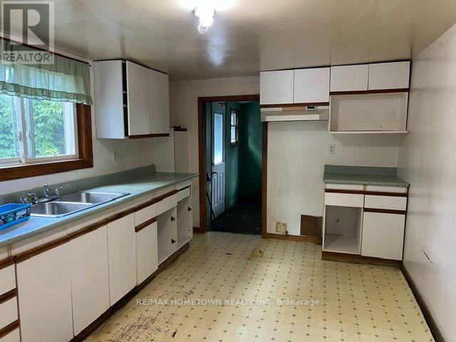 19 DANIEL STREET - Image 5