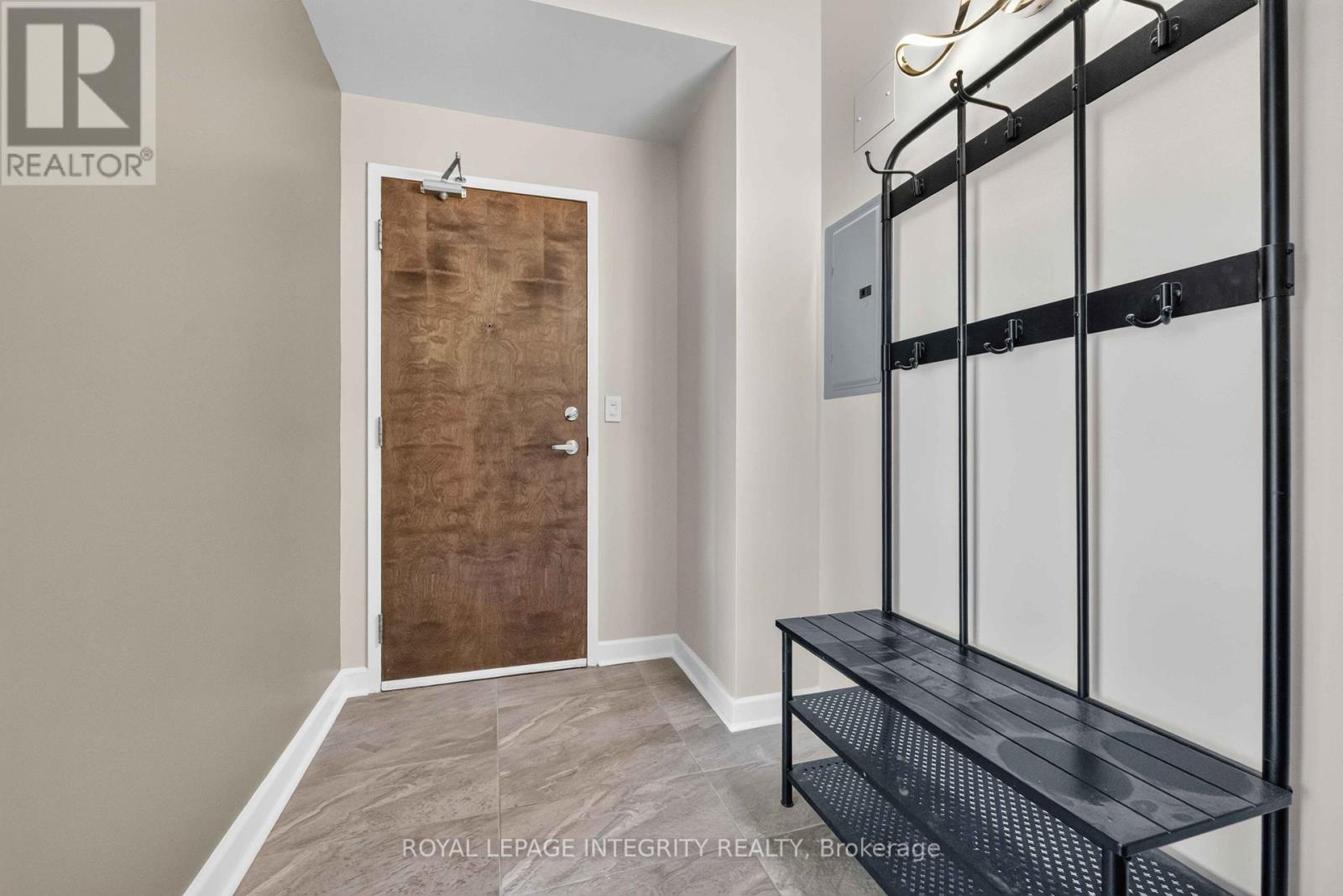 House for Rent in Ottawa – 909 – 180 YORK STREET, Ottawa – By Peter Sagos - Image 8