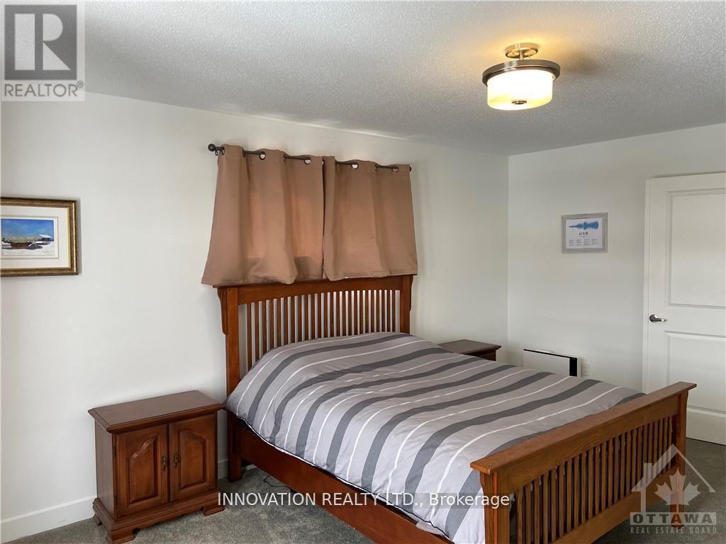 House for Rent in Ottawa – 30 BRIXTON WAY, Ottawa – By Peter Sagos - Image 20