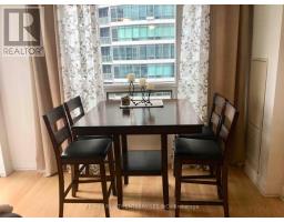 1017 - 20 Blue Jays Way, Toronto, ON M5V3W6 Photo 8