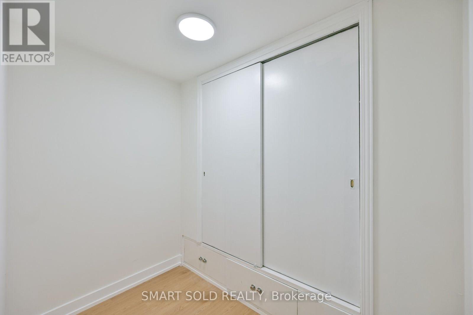158 YORK MILLS ROAD - Image 25