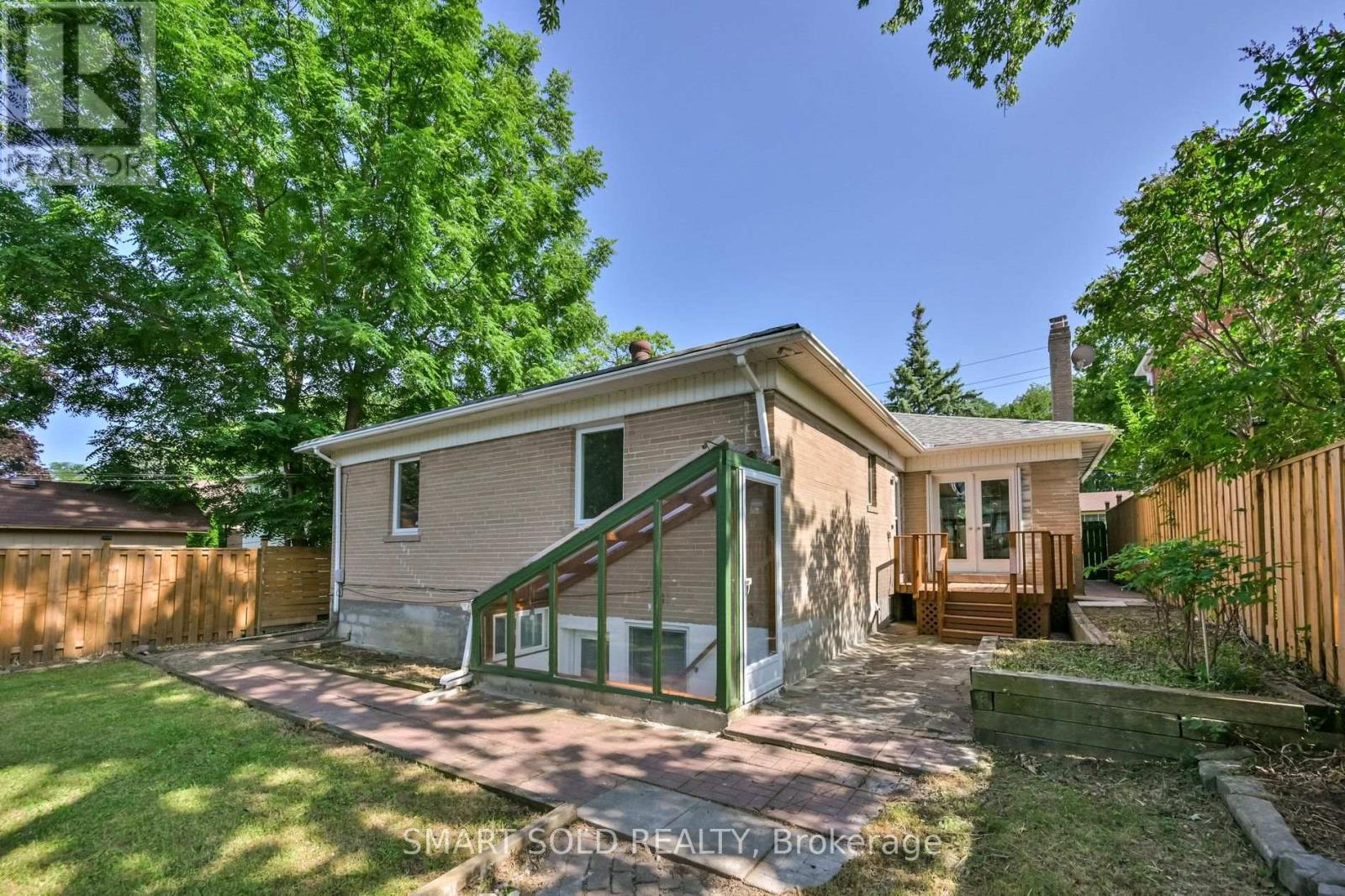 158 YORK MILLS ROAD - Image 39