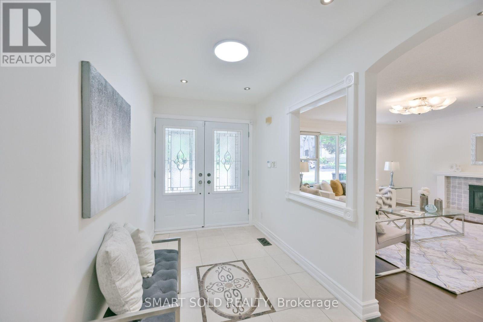 158 YORK MILLS ROAD - Image 4