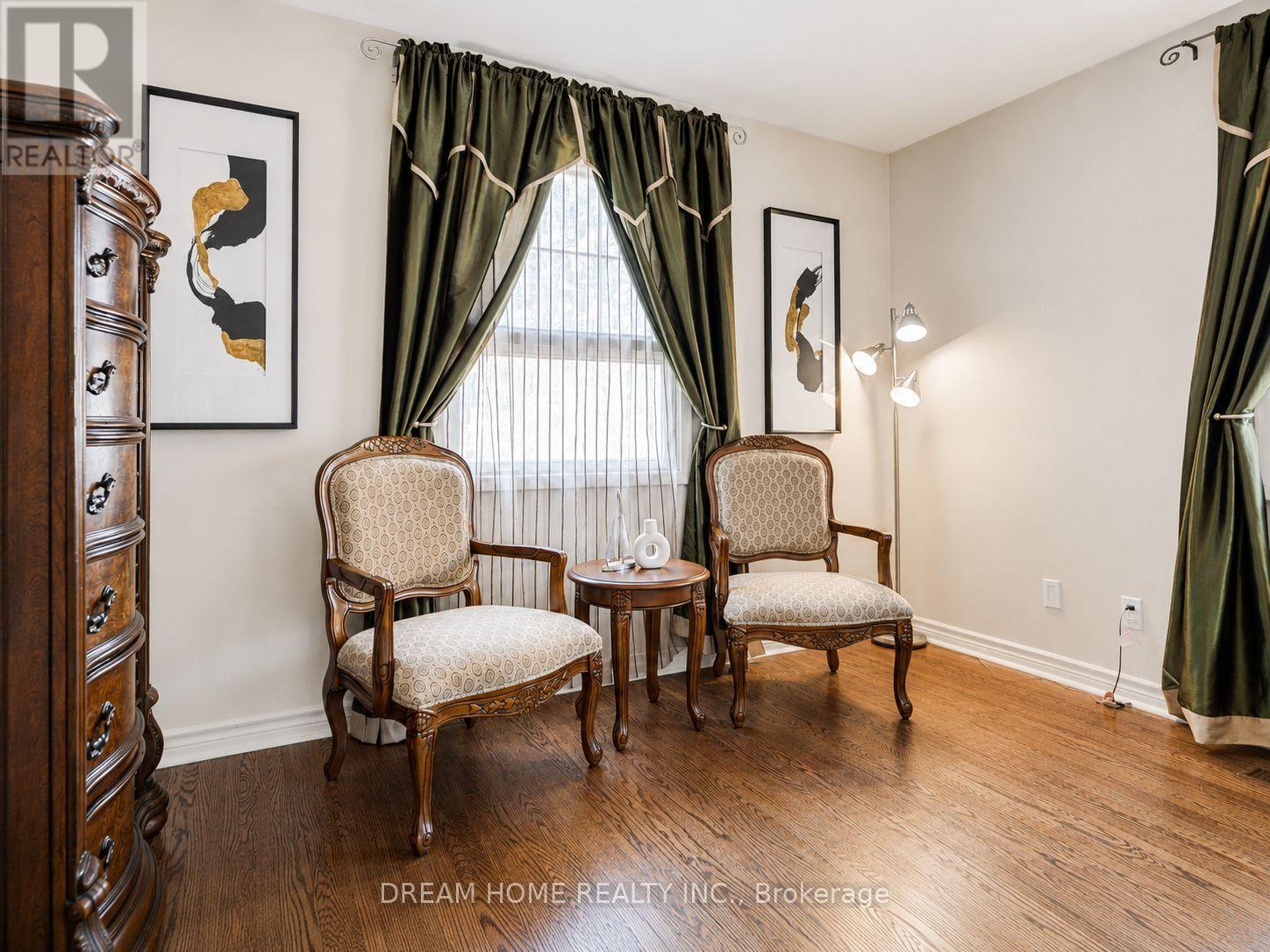 811 HUNTINGWOOD DRIVE - 30