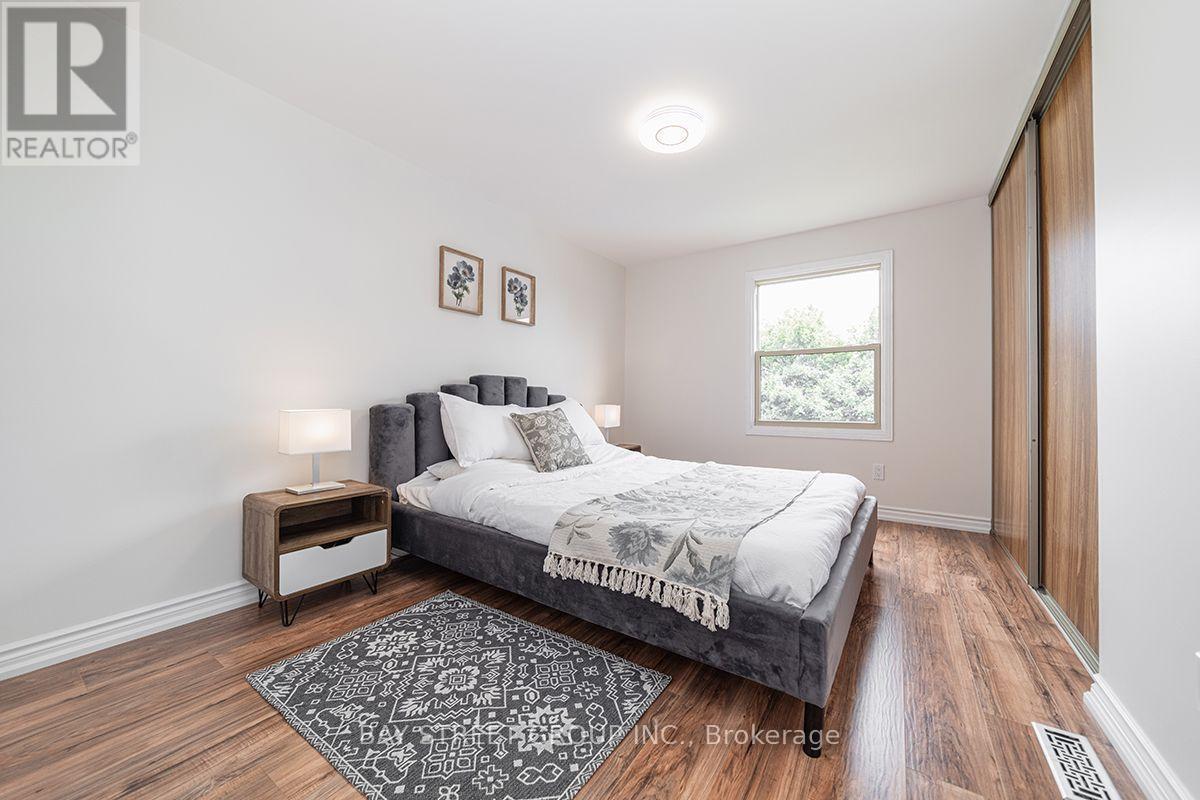 338 PRINCE OF WALES DRIVE - 27