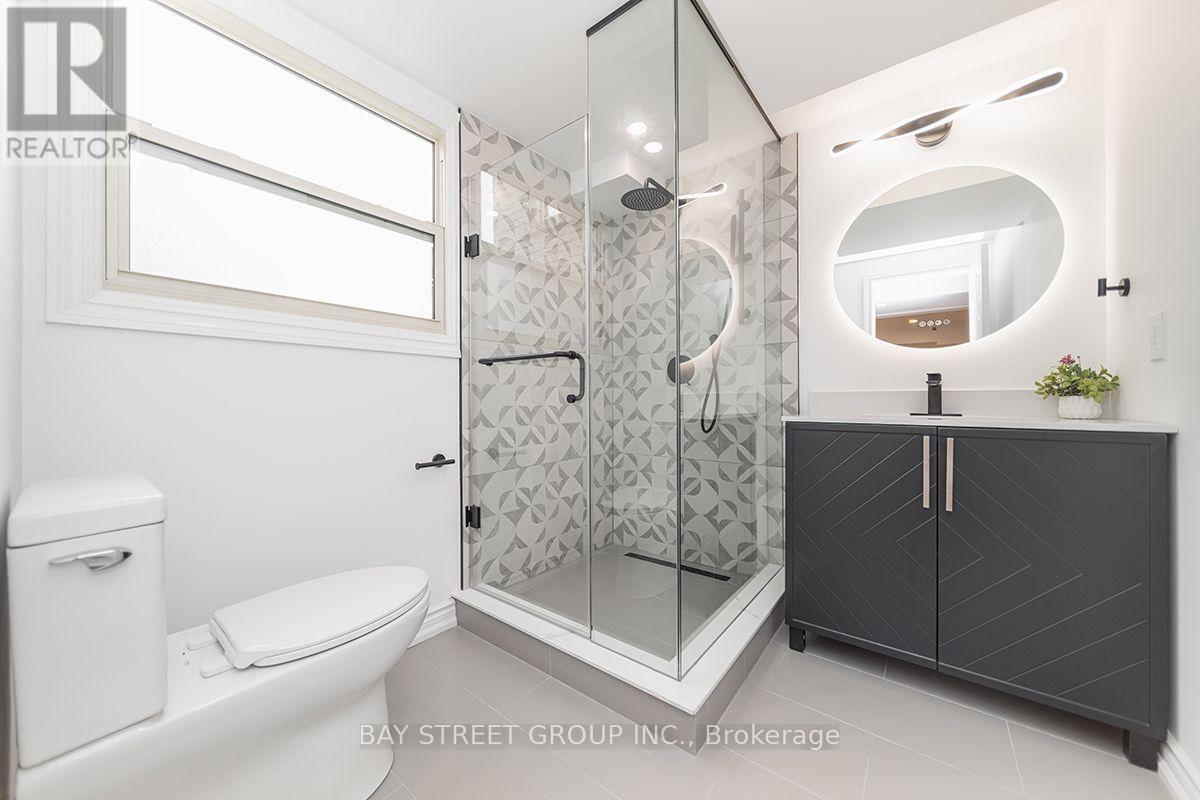 338 PRINCE OF WALES DRIVE - 37