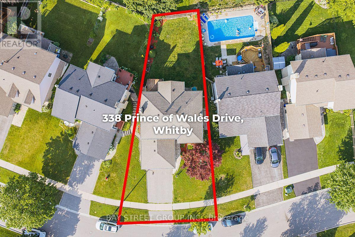 338 PRINCE OF WALES DRIVE - 39