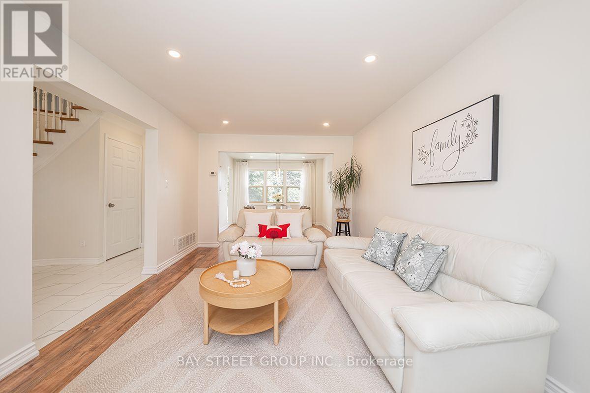 338 PRINCE OF WALES DRIVE - 5