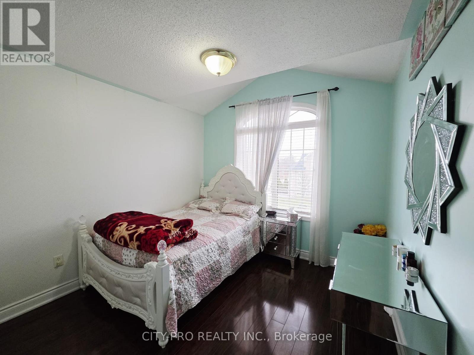 69 MAINLAND CRESCENT - 20