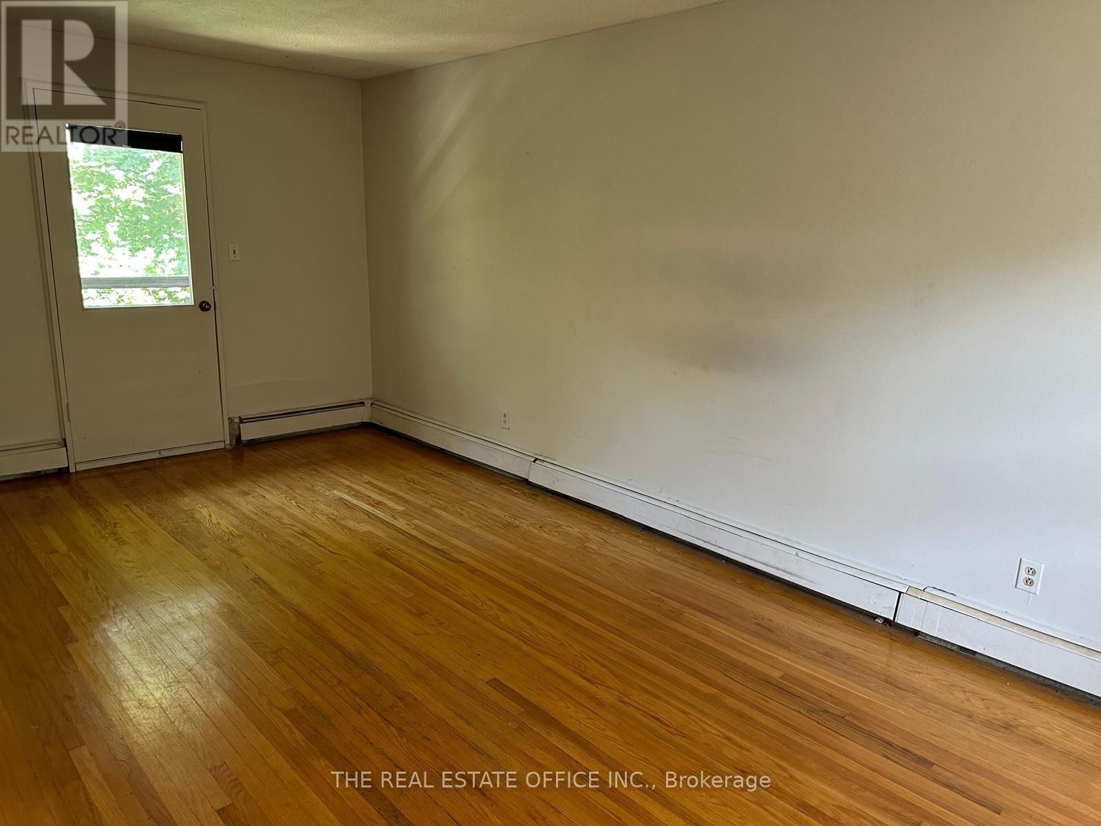 65 WALLACE STREET - Image 11