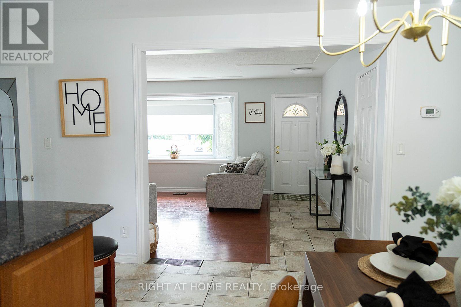 186 KING EDWARD AVENUE - 16