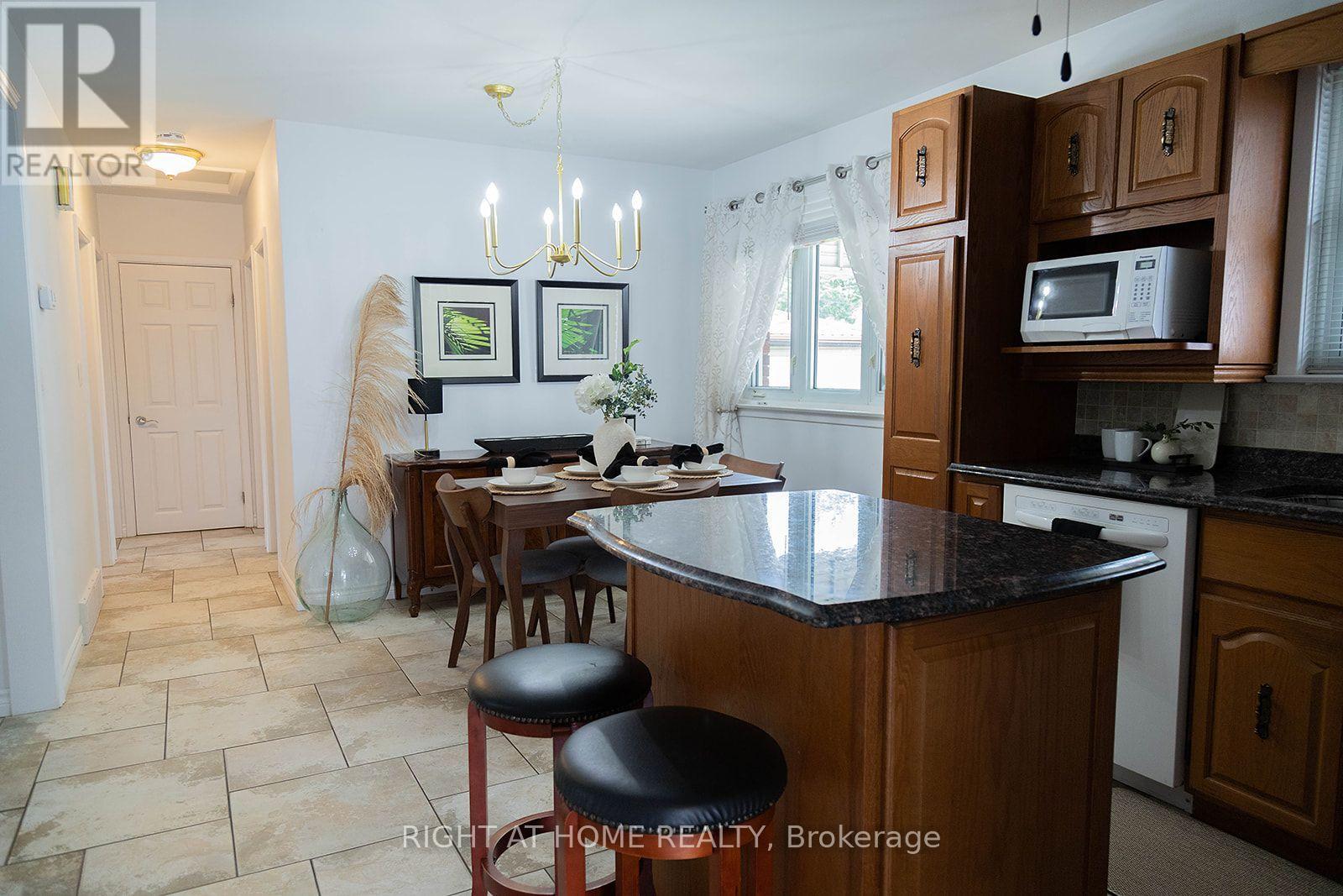 186 KING EDWARD AVENUE - 9
