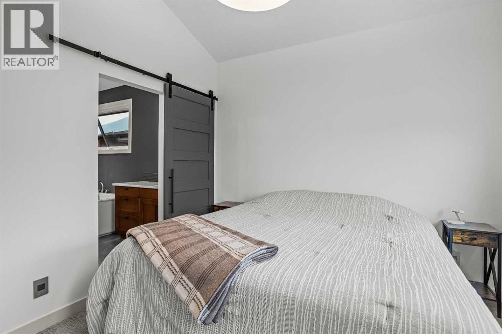 401 Stewart Creek Close - Image 21