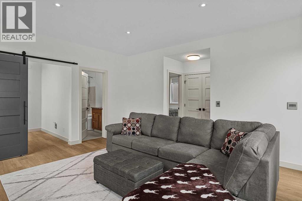 401 Stewart Creek Close - Image 31