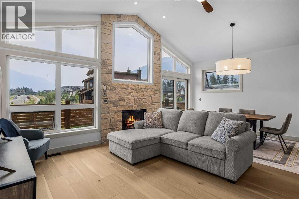 401 Stewart Creek Close - Image 6