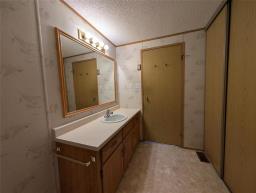 5 Nature Drive, Ste Anne, MB R5H1H2 Photo 23