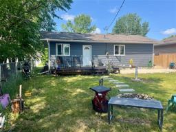 14 Cambrai Avenue, Eriksdale, MB R0C0W0 Photo 26