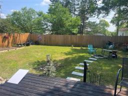 14 Cambrai Avenue, Eriksdale, MB R0C0W0 Photo 27