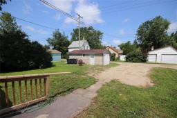 15 2nd Avenue Nw, Carman, MB R0G0J0 Photo 25
