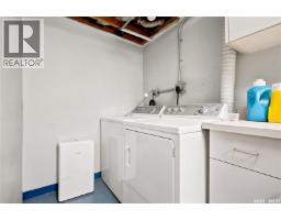 2216 Lorne Street, Regina, SK S4P2M7 Photo 53