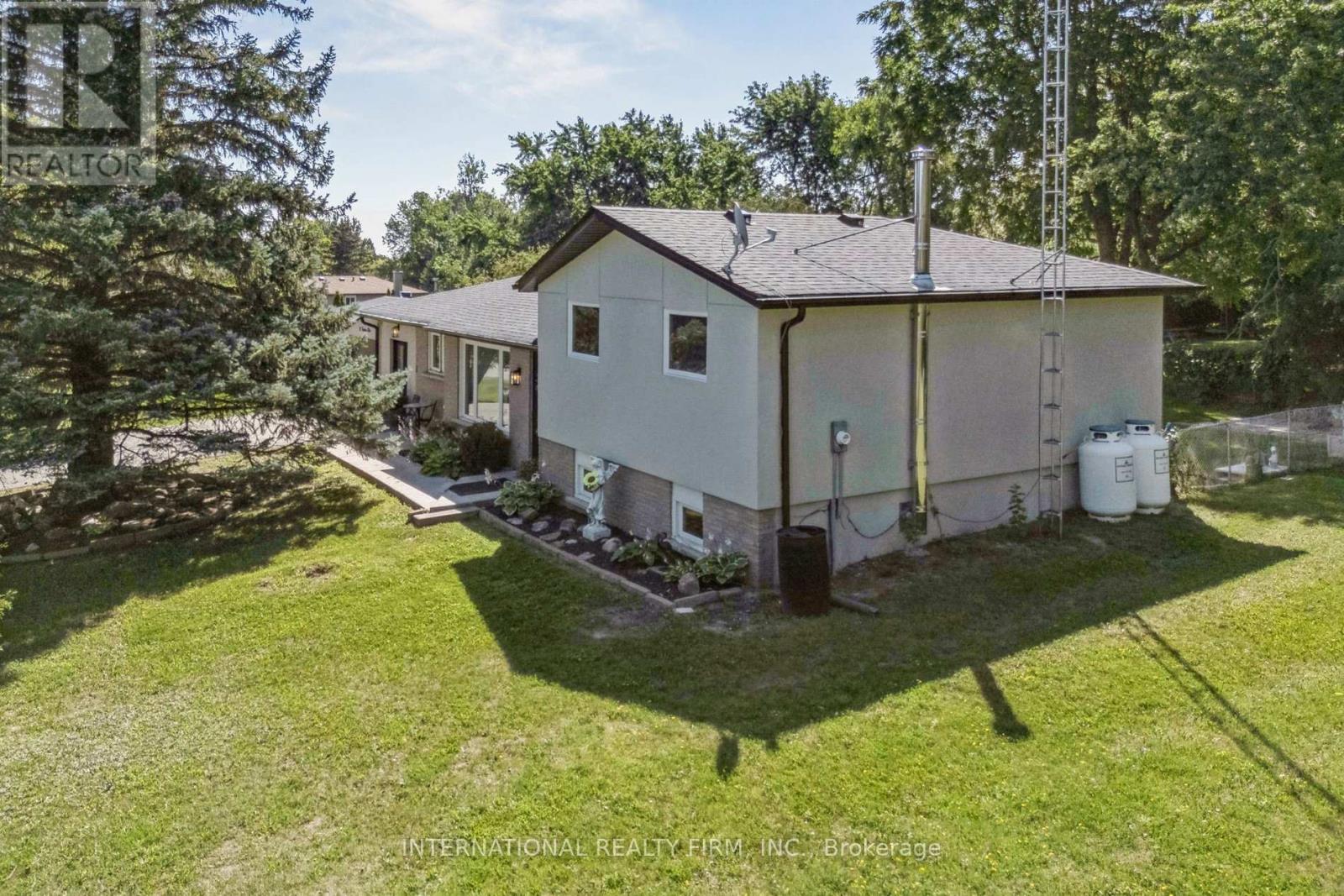 29 JAMIESON DRIVE - 2