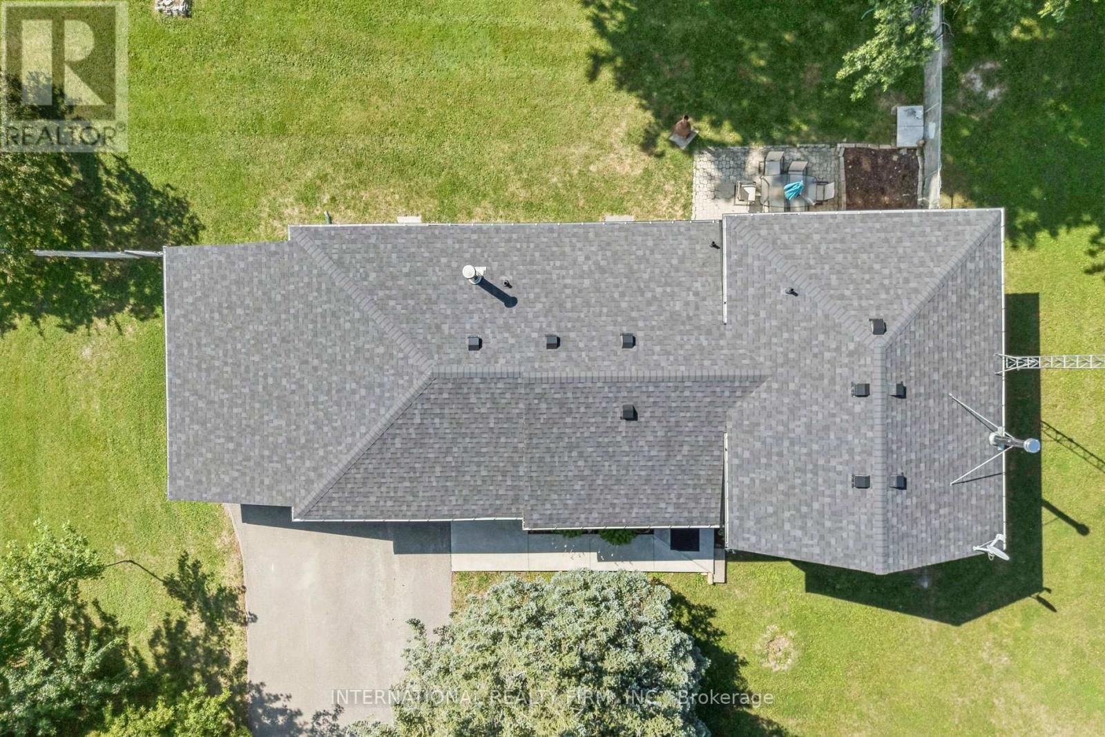 29 JAMIESON DRIVE - 39