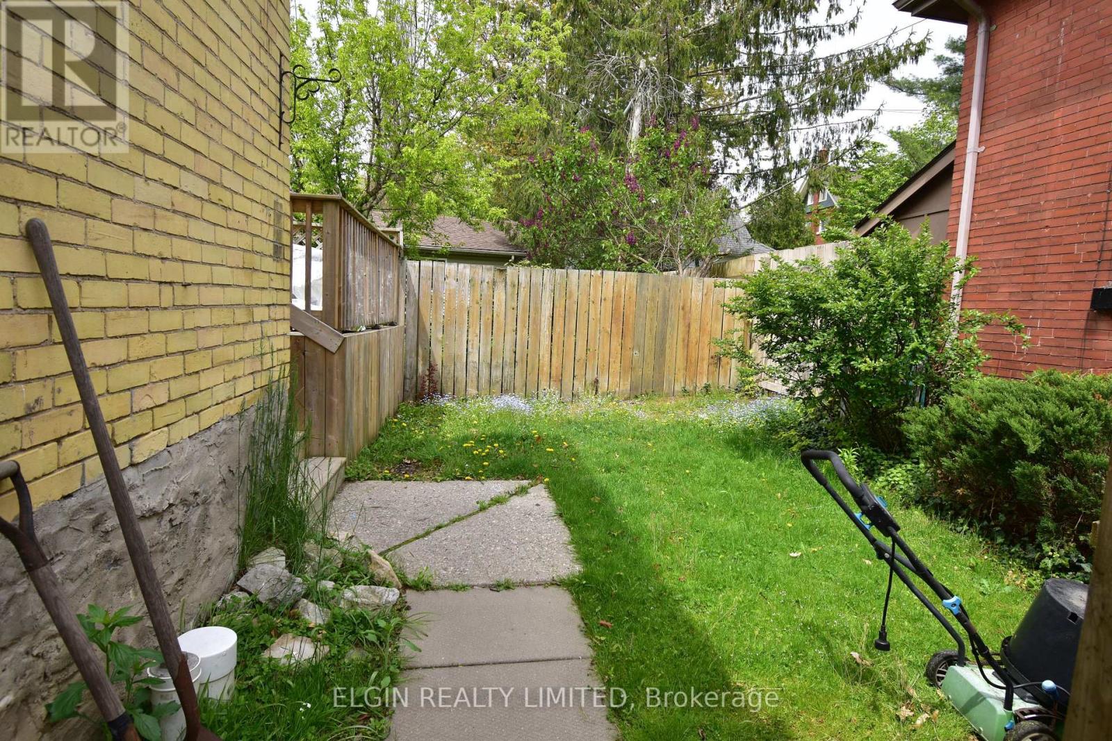 17 PRINCE ALBERT STREET - Image 13