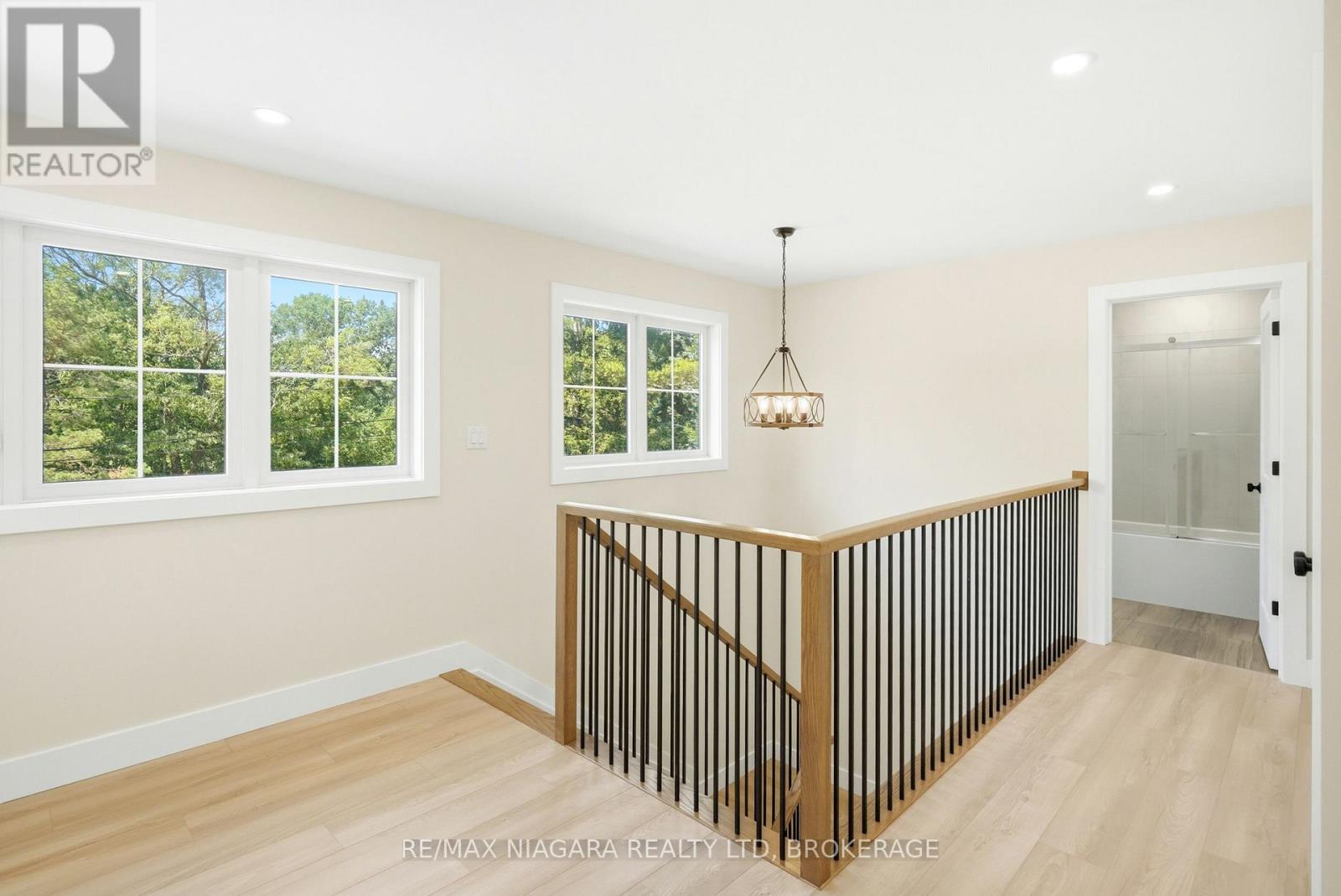 3561 YACHT HARBOUR ROAD - Image 23