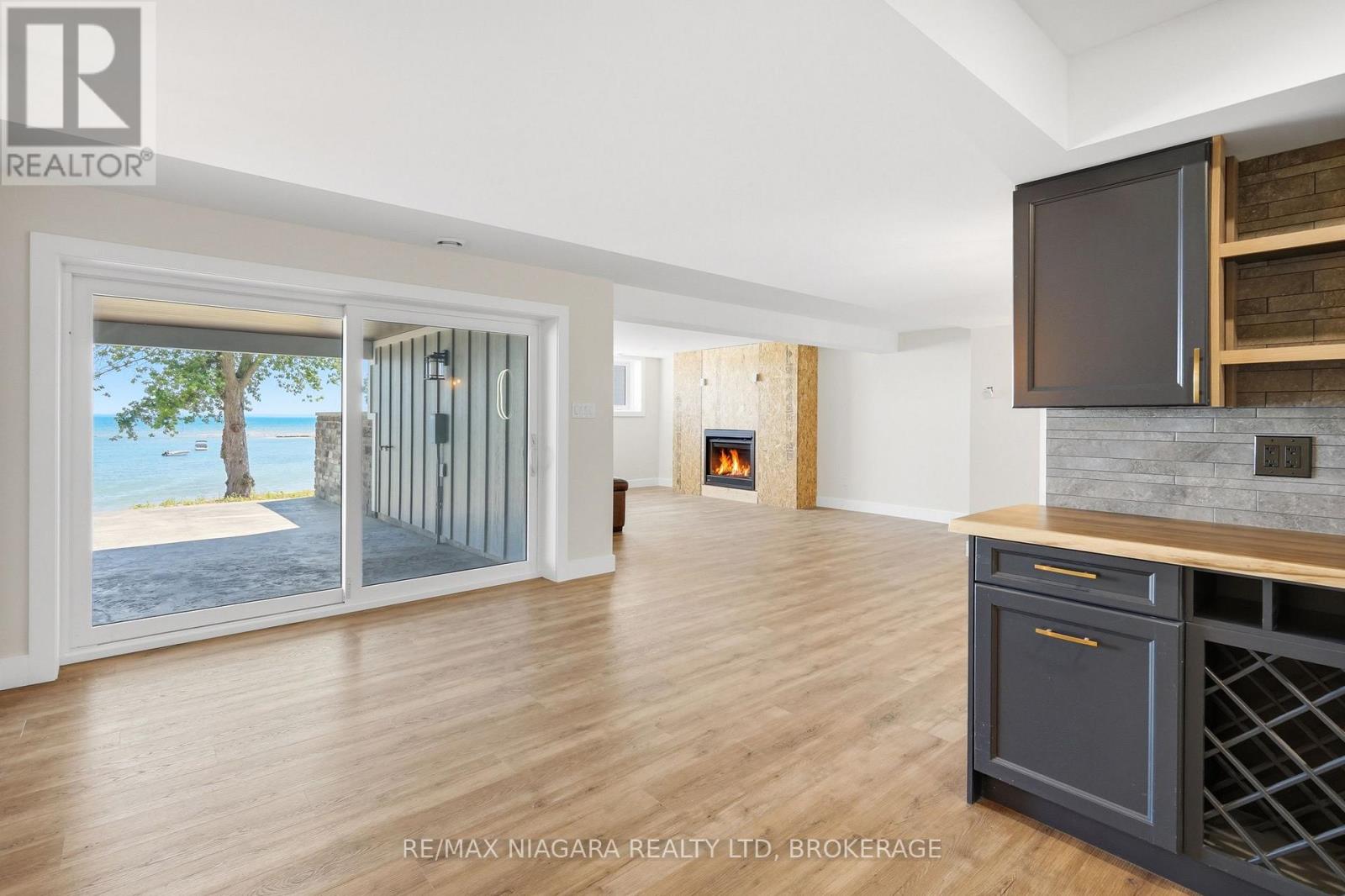 3561 YACHT HARBOUR ROAD - Image 35