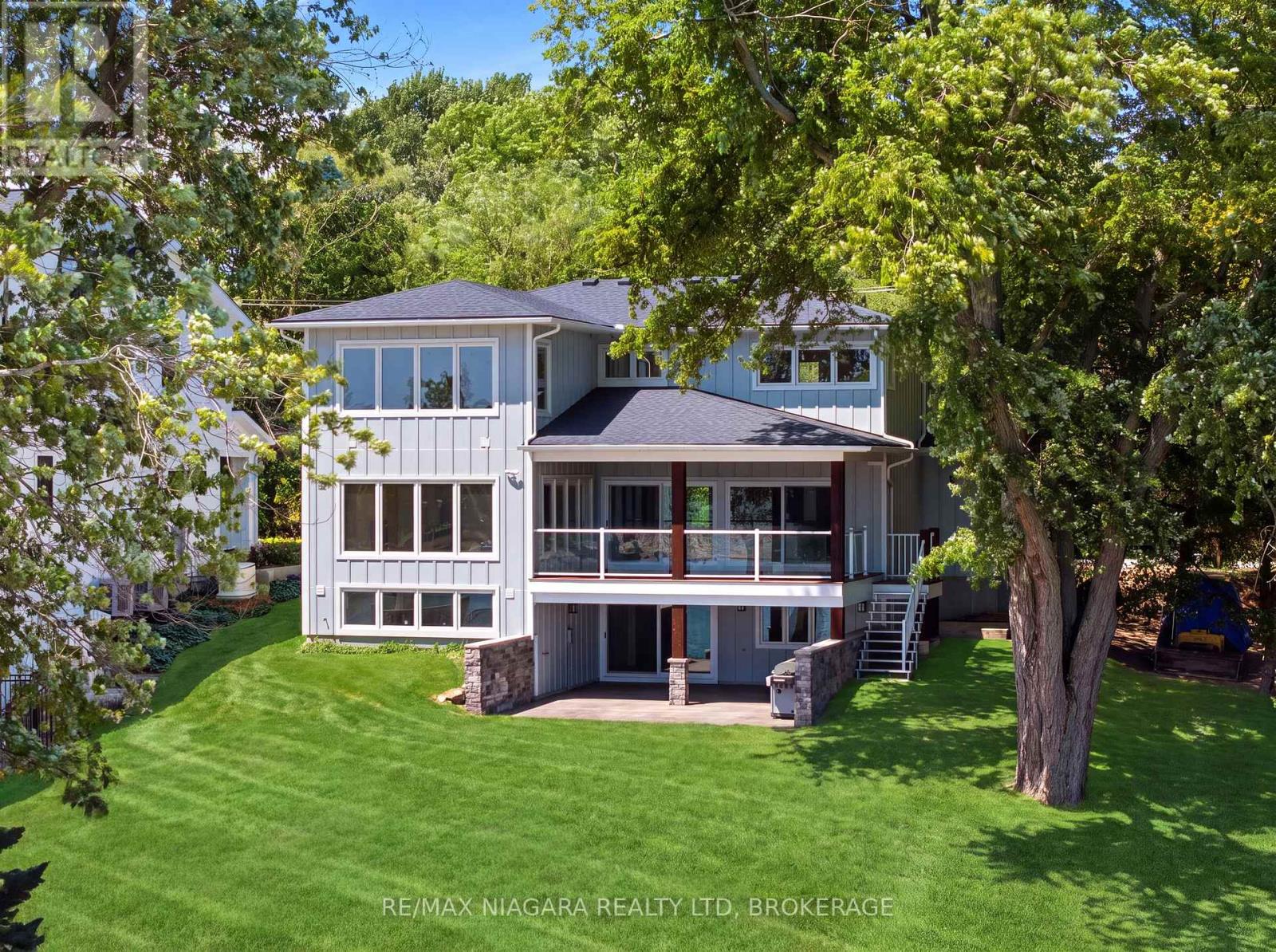 3561 YACHT HARBOUR ROAD - Image 44