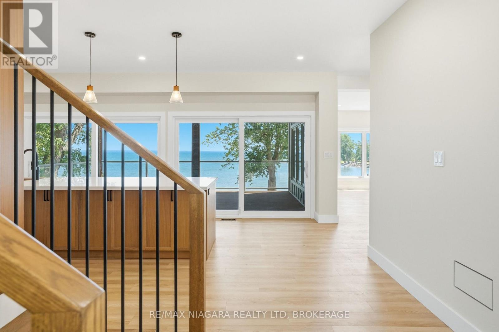 3561 YACHT HARBOUR ROAD - Image 9