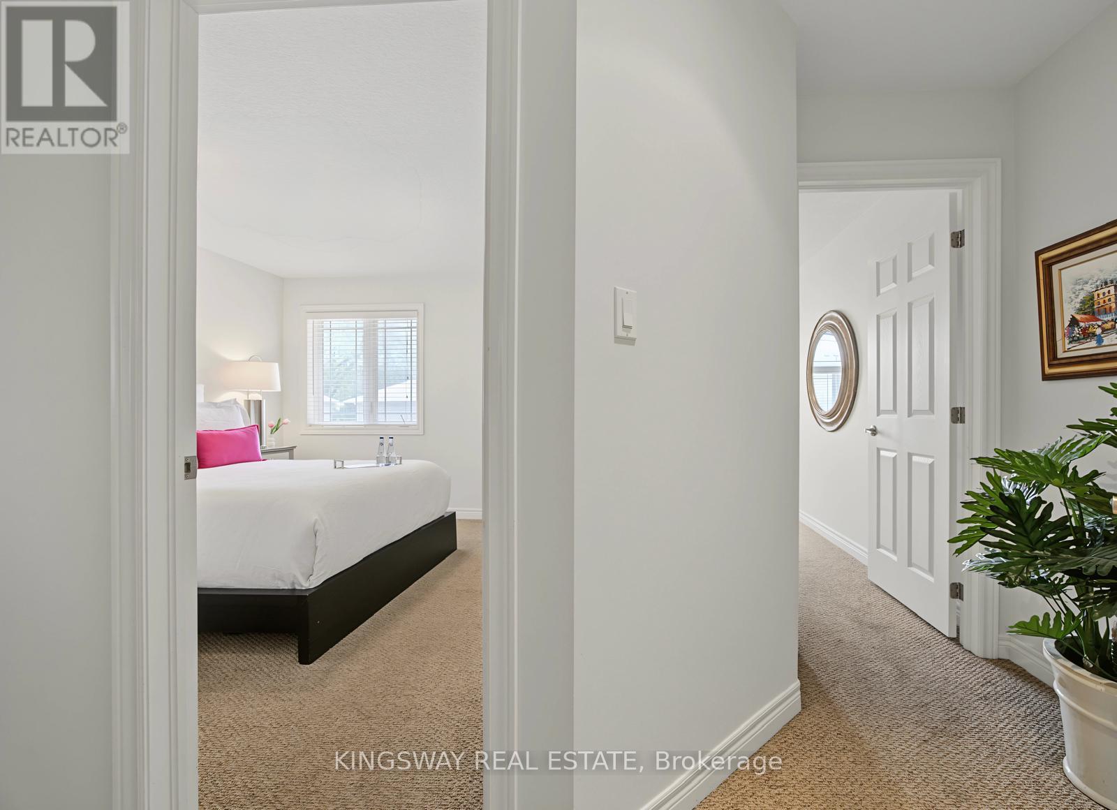 #11 218 PLAINS ROAD E - 12
