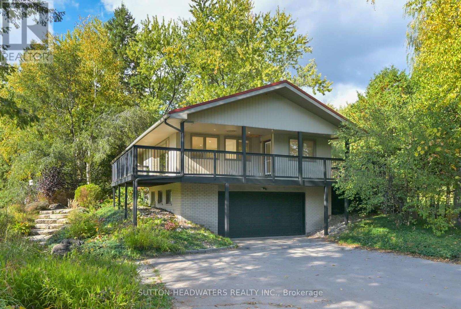 5 CEDAR DRIVE - 36