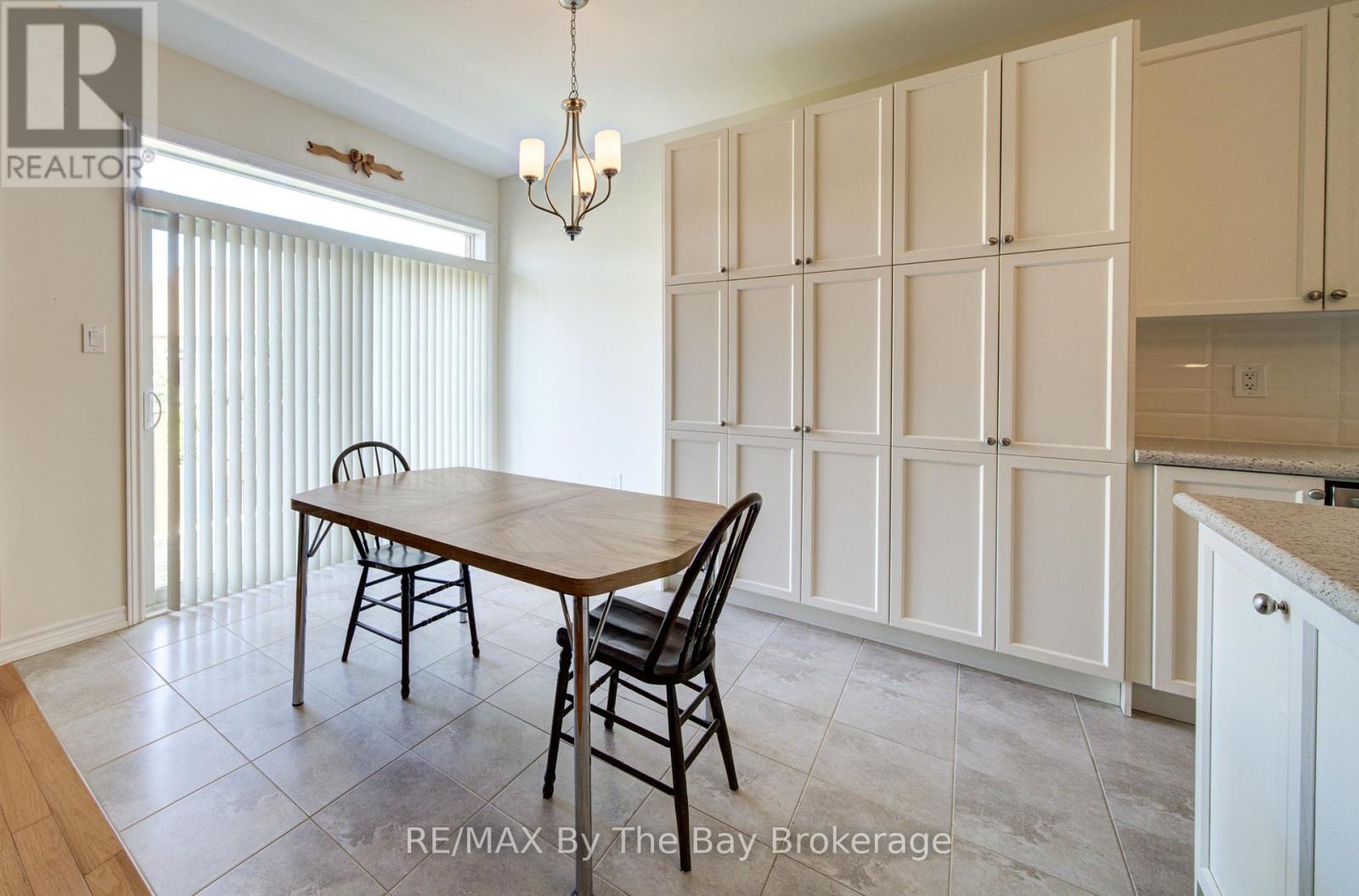 30 ALLEGRA DRIVE - 14