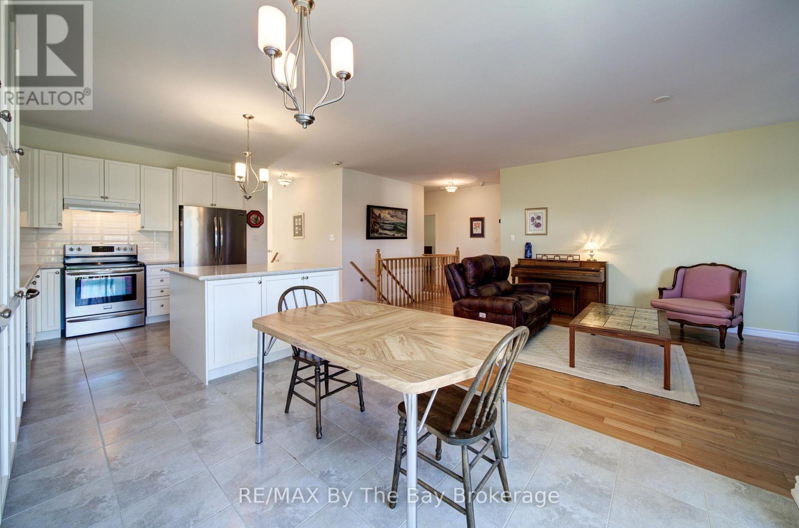 30 ALLEGRA DRIVE - 16