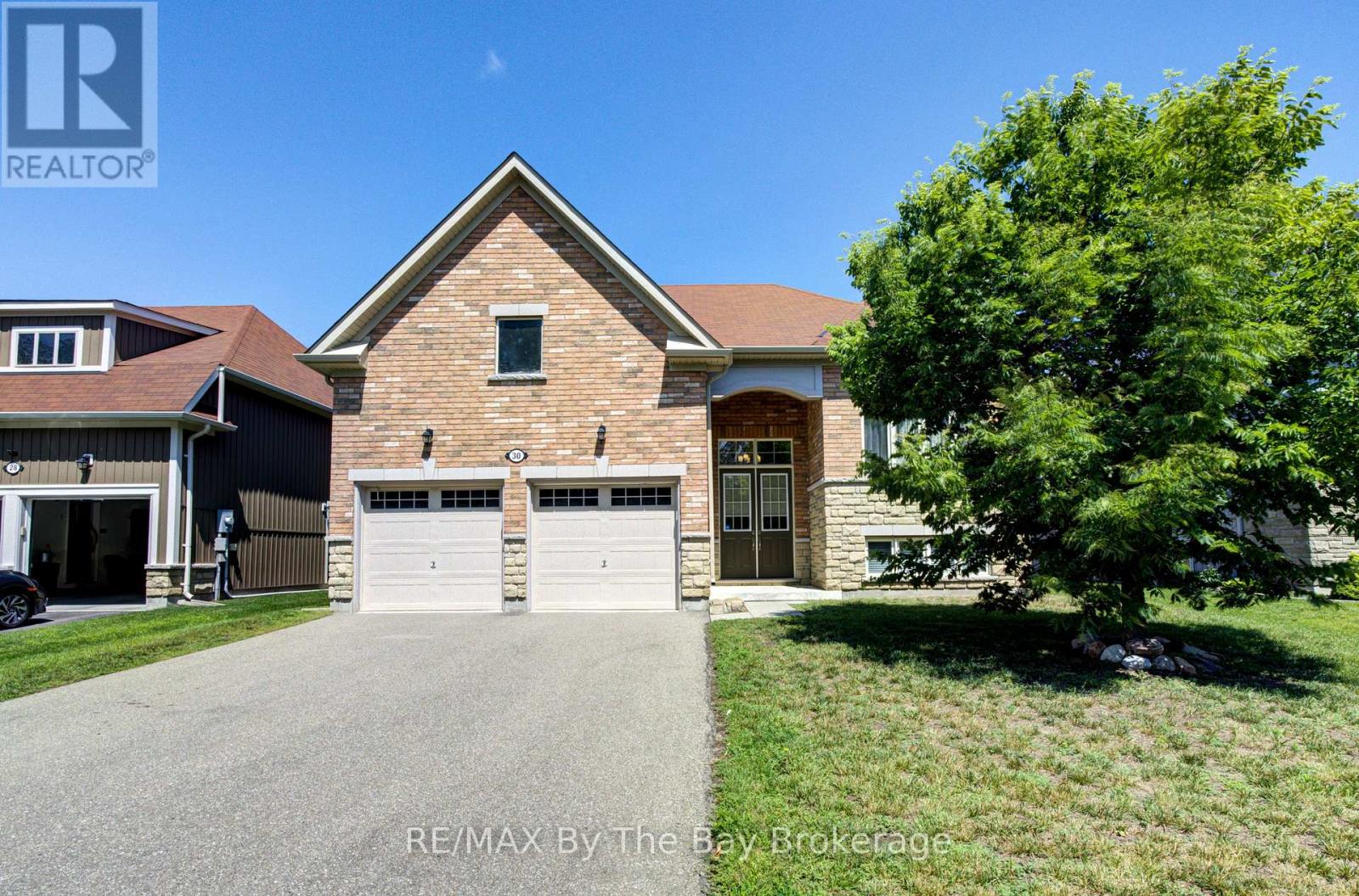 30 ALLEGRA DRIVE - 2