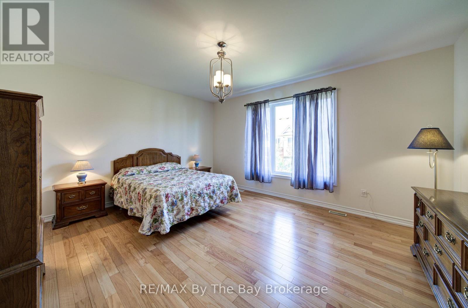 30 ALLEGRA DRIVE - 20