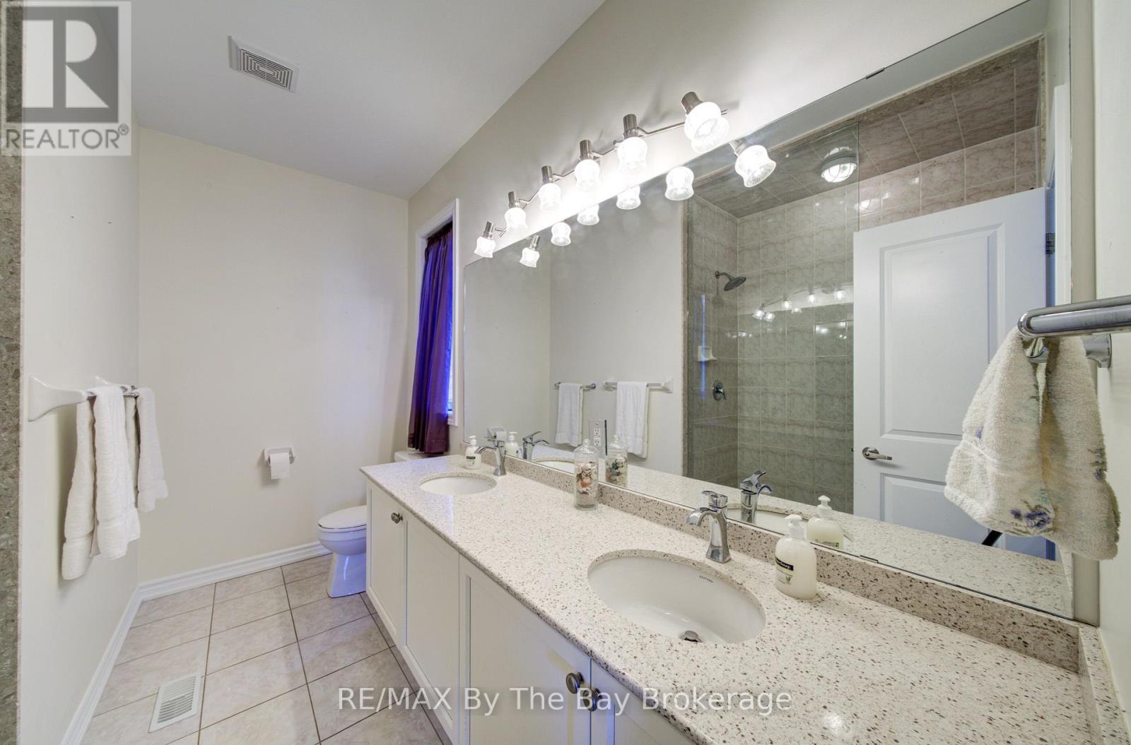 30 ALLEGRA DRIVE - 22