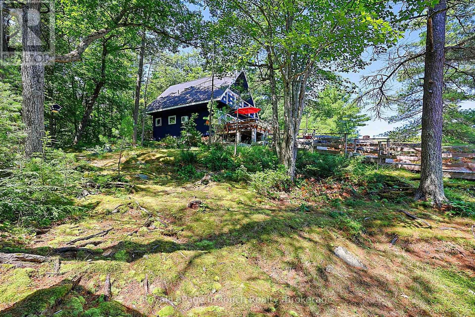 B207 LOT 26 ISLAND - 12