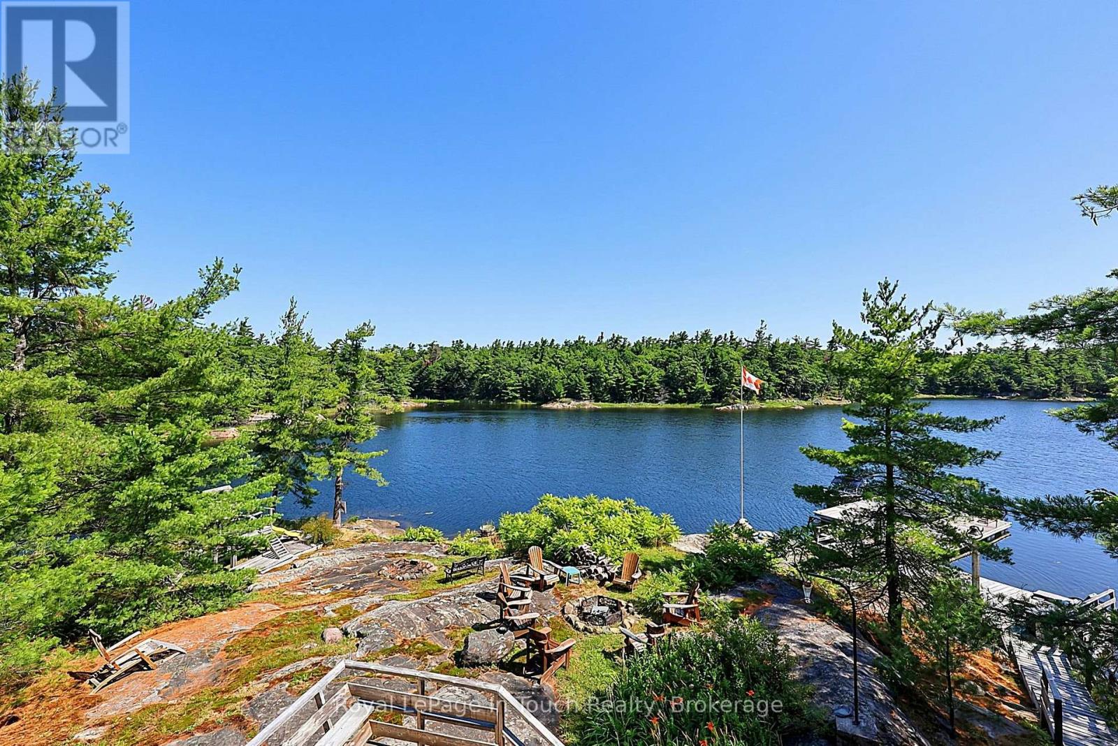 B207 LOT 26 ISLAND - 38