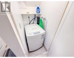 Lower Level - 14 Gooch Court, Toronto, ON M6S2N8 Photo 6