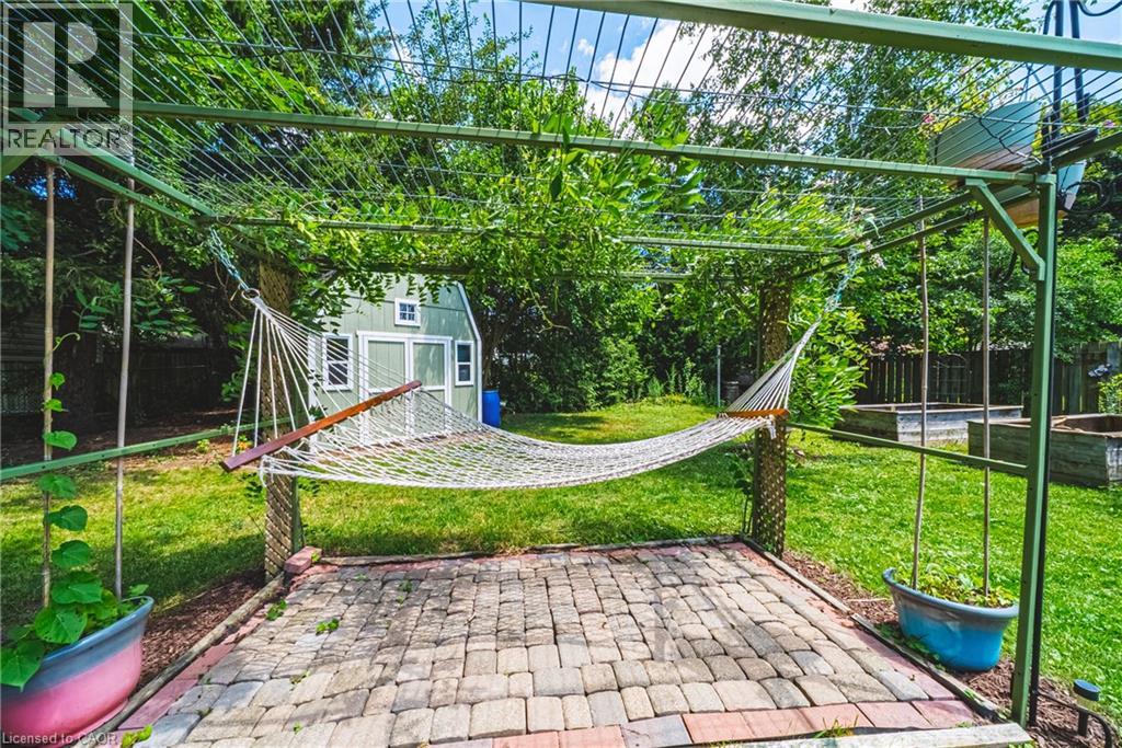 15 DALE Avenue - 39