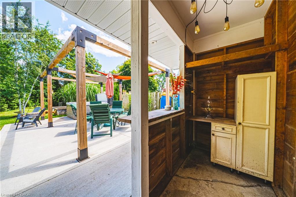 15 DALE Avenue - 43