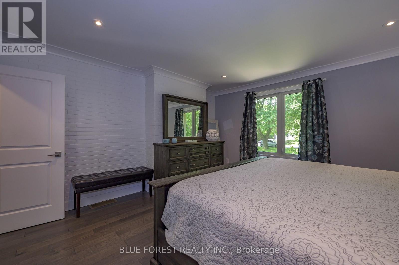 966 GLENBANNER ROAD - 15