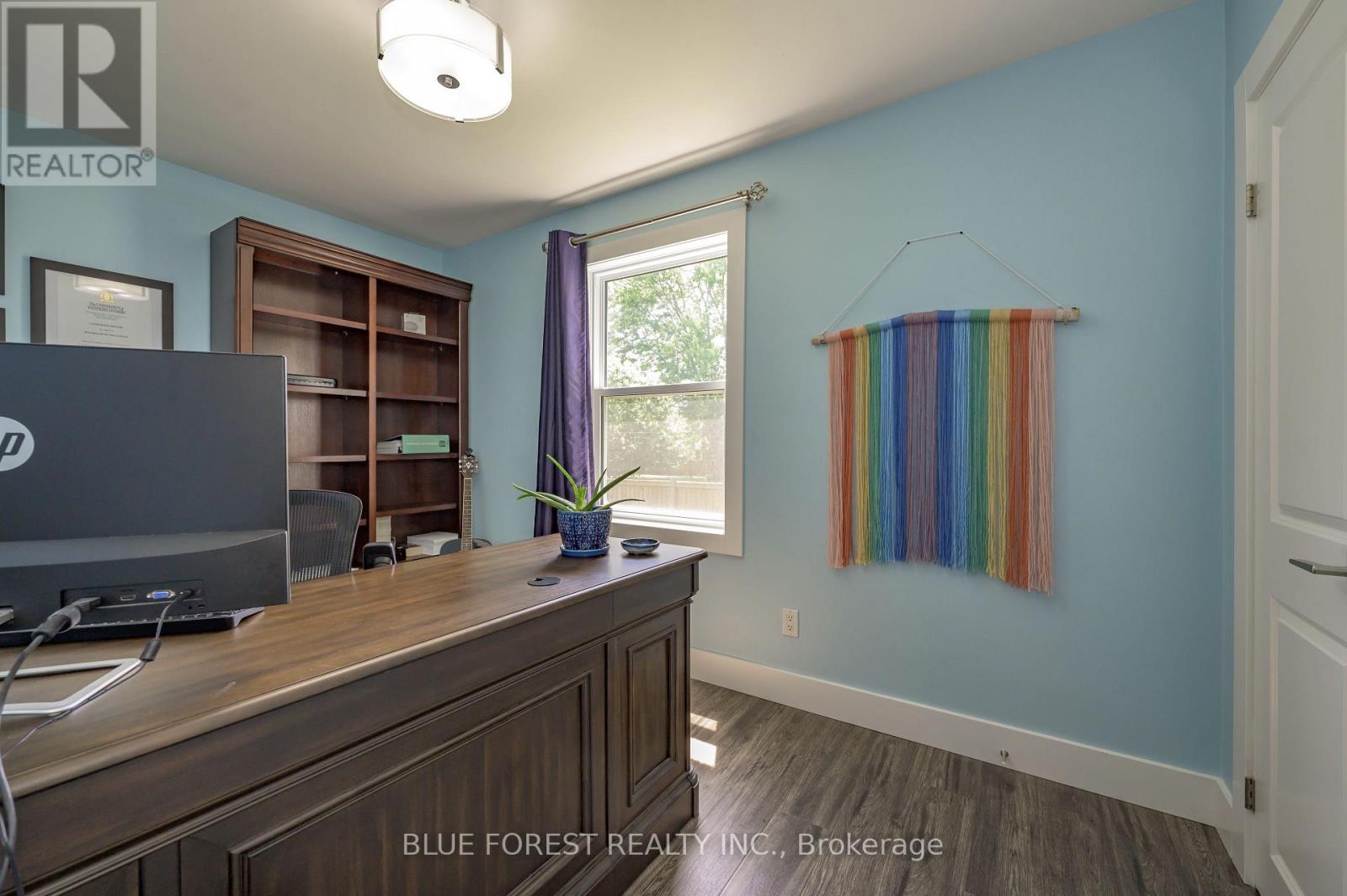 966 GLENBANNER ROAD - 19