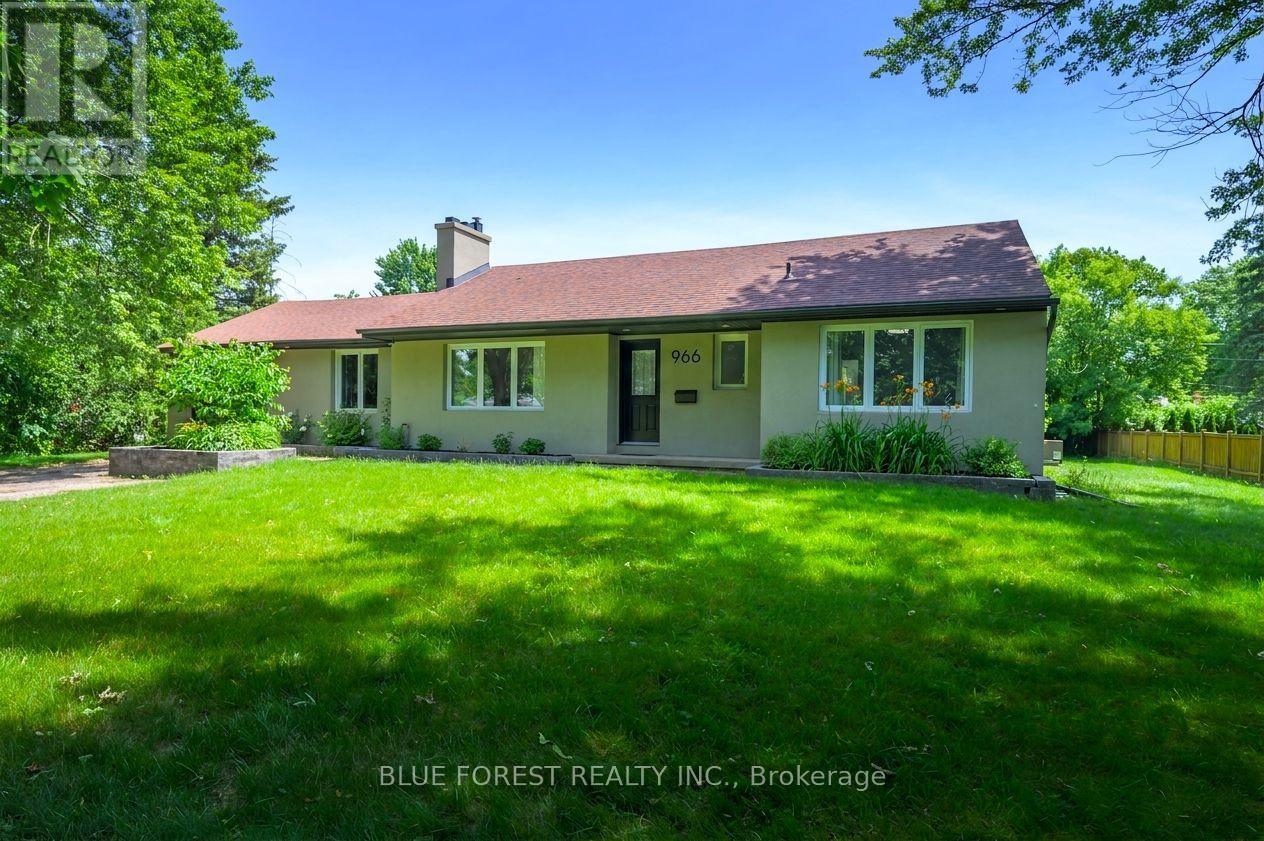 966 GLENBANNER ROAD - 3